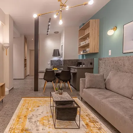 Apartment Elegant 5' From Ampelokipi Metro Station *